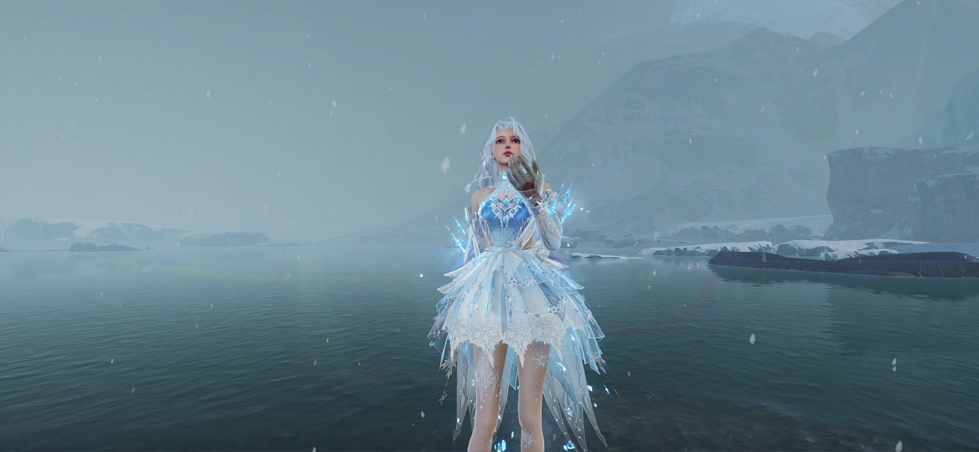 《星球：重启》寒凛霜华时装介绍